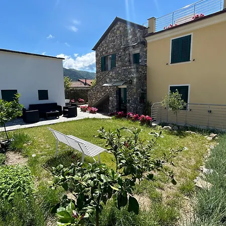 Affittacamere Affittacamere MontAle 3*