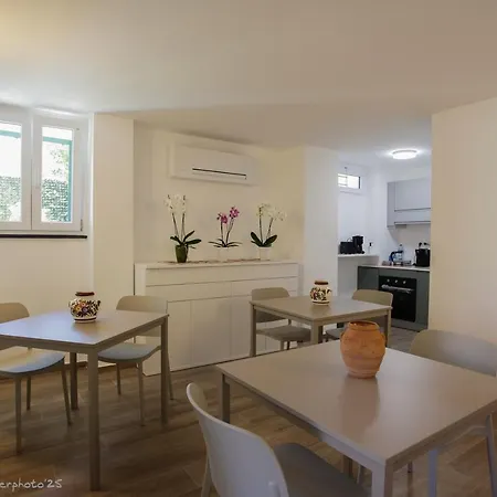 Affittacamere MontAle Affittacamere Montale (Liguria)