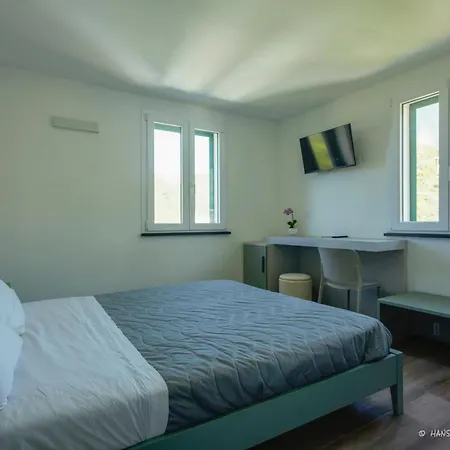 Affittacamere MontAle 3*