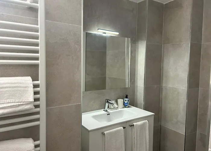 Affittacamere Montale بيت ضيافة 3*