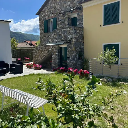 Affittacamere Montale Гостевой дом 3*