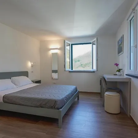 Affittacamere Montale 3* Montale (Liguria)